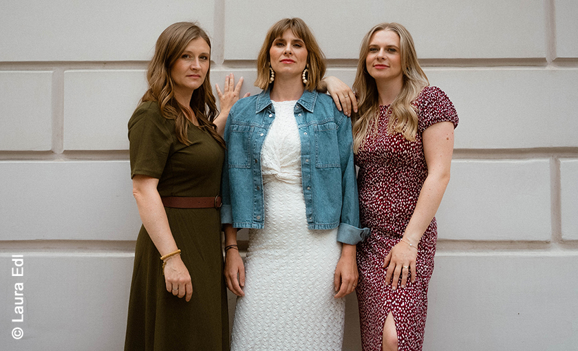 PoxruckerSisters_c_LauraEdl